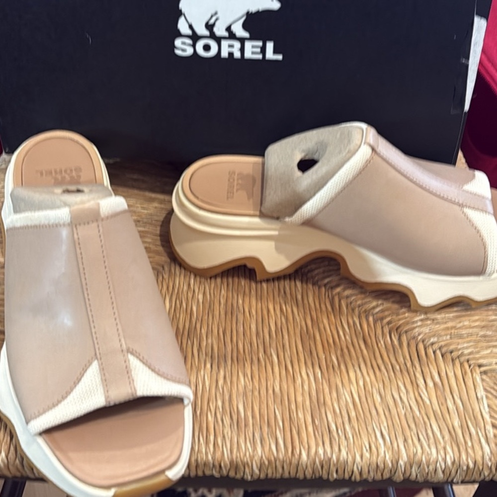 Sorel Beige Honey White Slide Sandals - Picture 2 of 6